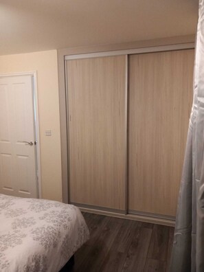 2 soverom, wi-fi og sengetøy