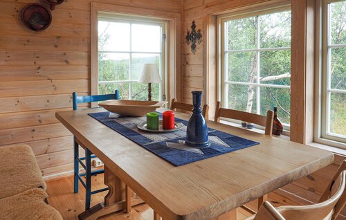 Awesome home in Ustaoset with WiFi