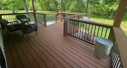 Campfire/grill/full-kitchen, Cabin near Brookville Lake
