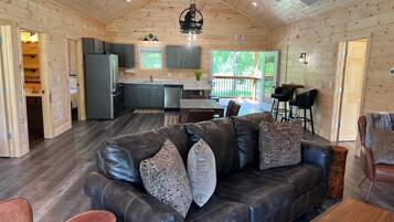 Smart TV y chimenea