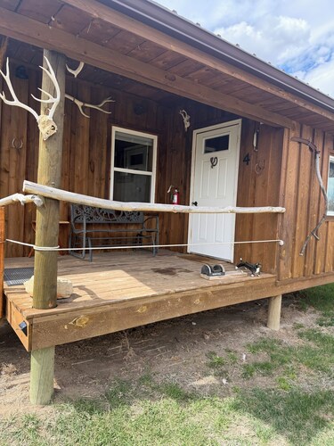 Kara Creek Ranch - 2 bed cabin