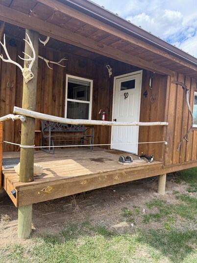 Kara Creek Ranch - 2 bed cabin