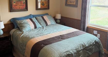 Kara Creek Ranch - 2 bed cabin