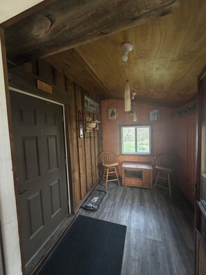 Interior - Kara Creek Ranch - 2 bed cabin (Sundance)
