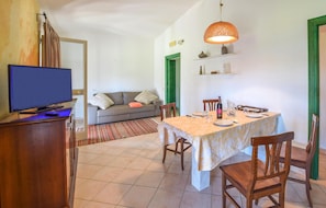Interior - Lovely home in Orosei with house a panoramic view (Orosei)