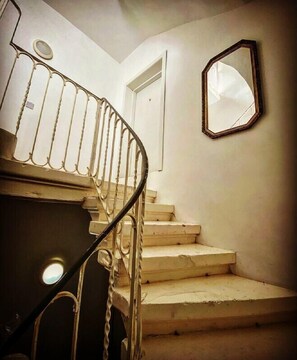 Interior - Malta Suites 3 Isla Three cities (Isla)