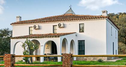 Beautiful home in La Nava with kitchen