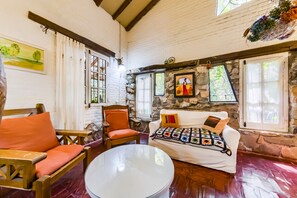 Familien-Ferienhütte | Wohnbereich