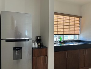 Cubrecamas, decoración personalizada y muebles diferentes