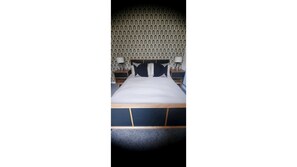 1 bedroom, iron/ironing board, travel cot, free WiFi