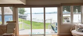 Huge waterfront lake house on Manitou- perfect year round retreat, sleeps 10