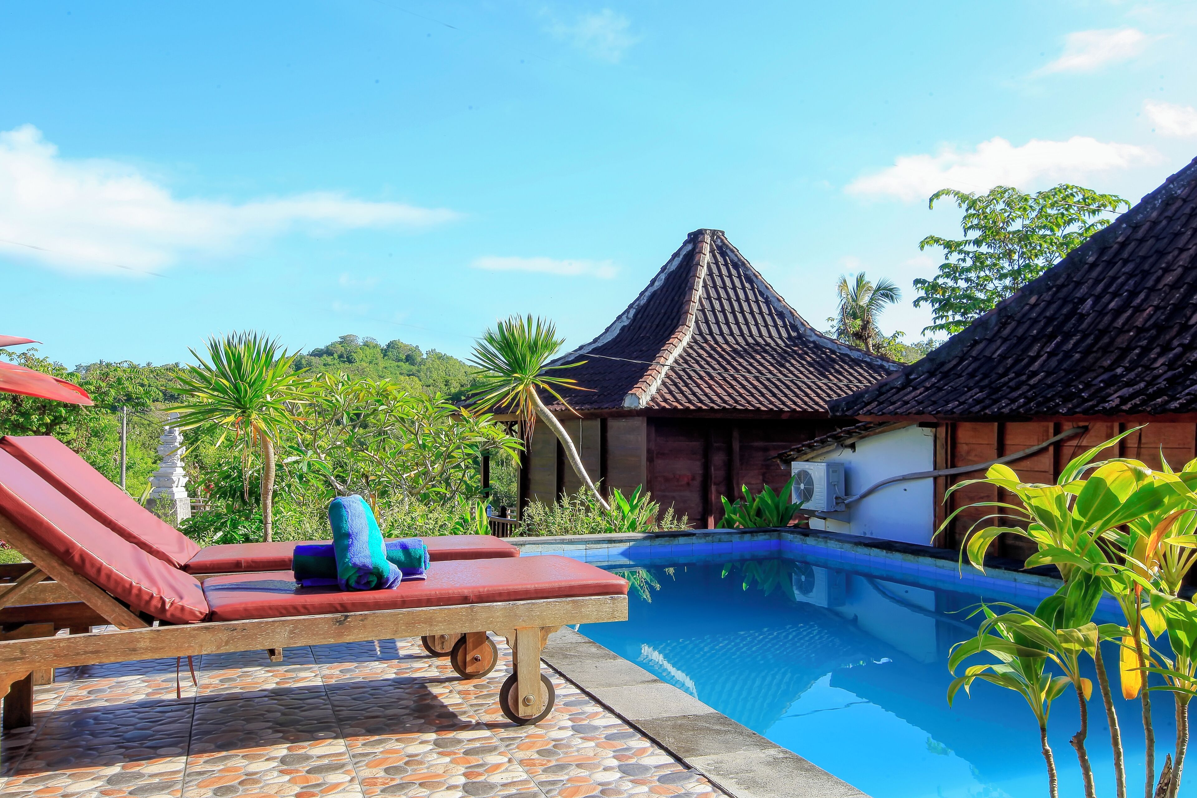 Indoor pool, outdoor pool