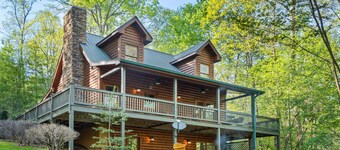 Cozy, Pet Friendly Mountain Getaway Minutes from Downtown Blue Ridge, GA