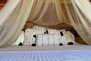 Deluxe-Villa | 1 Schlafzimmer, Zimmersafe, kostenloses WLAN, Bettwäsche