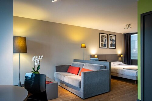 Près du métro Gare de Vaise | Chambre cosy + WiFi