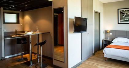 à 10 min du métro Gare de Vaise | Moderne + WiFi