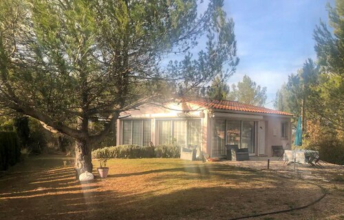 3 bedroom cozy home in Meyrargues