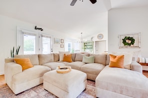 Smart TV - Red Juniper Retreat (New Kent)