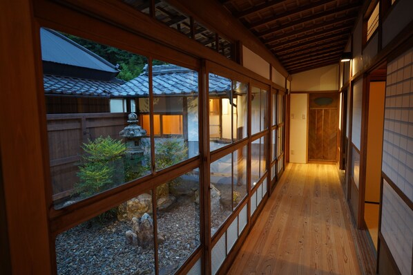 Exclusive Twin Room | Terrace/patio