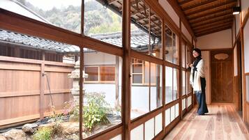 Exclusive Twin Room | Terrace/patio