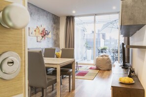 Interior - Beautiful apartment for 4 people with WIFI, A/C, TV, terrace and panoramic view (Florence)