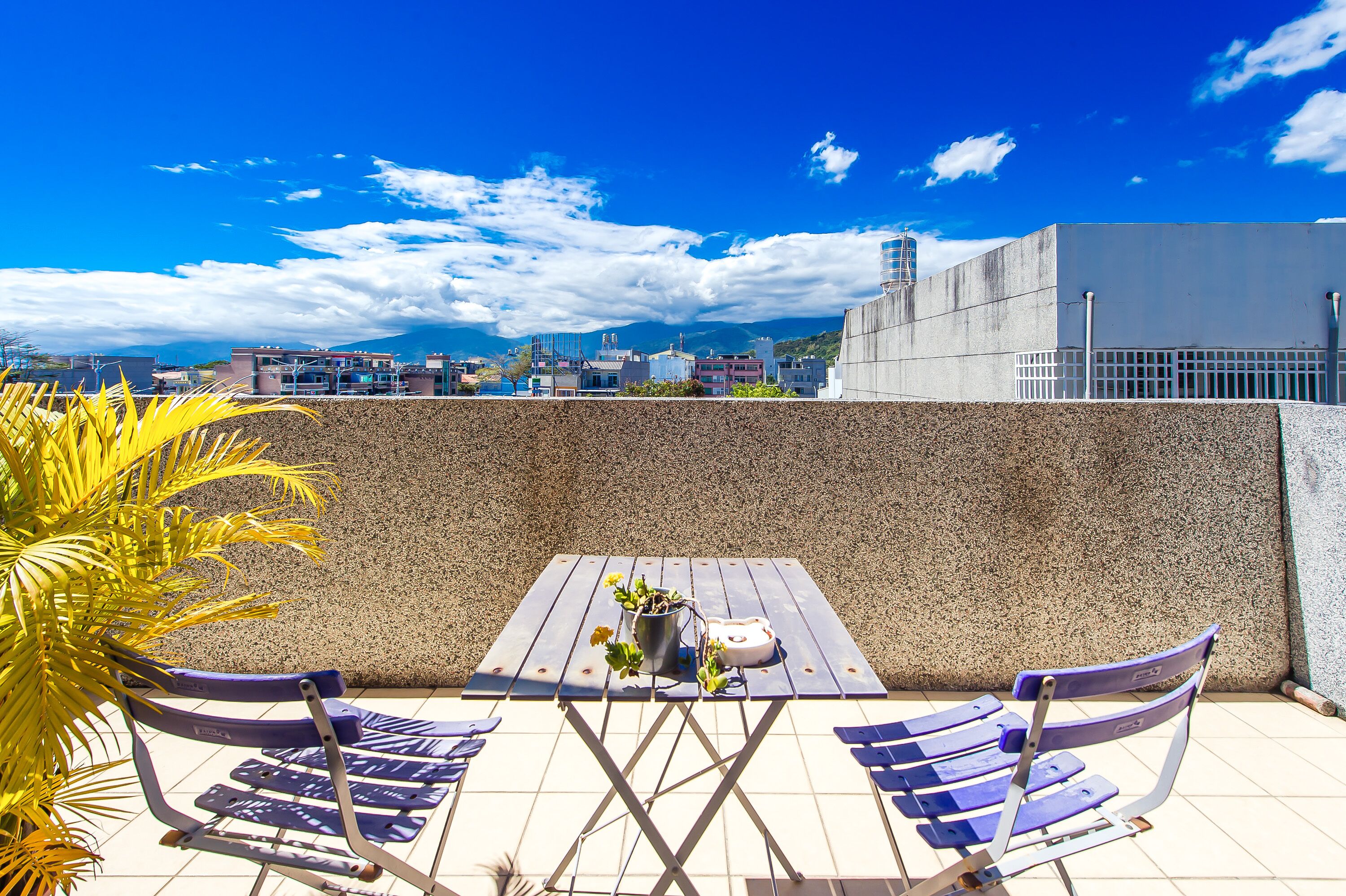 高级加大双人房-附阳台 | 阳台