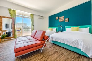 Quadruple Room, Balcony | WiFi, bed sheets - Millet's House (Taitung)