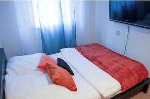 2 Schlafzimmer, kostenloses WLAN, Bettwäsche