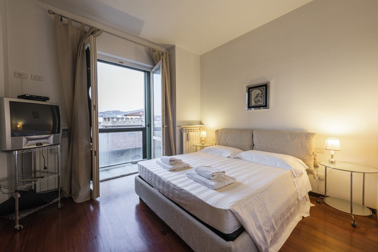 2 camere, ferro/asse da stiro