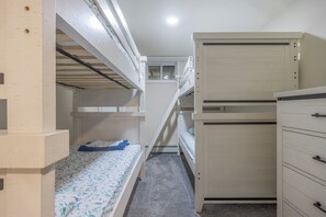 5 bedrooms, iron/ironing board, travel cot, free WiFi