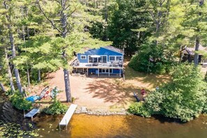 Exterior - Hermit Lake Escape: Family Fun - Beachfront, BBQ! (Sanbornton)