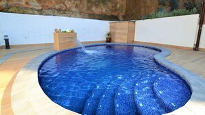 Pool - Villa Isabel 6 people Lloret de mar (LLORET DE MAR)