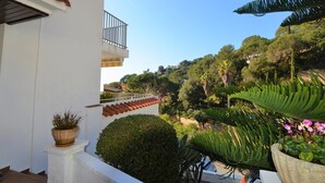 Property grounds - Villa Isabel 6 people Lloret de mar (LLORET DE MAR)