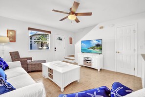 Smart TV, DVD player - 🏖️ Sandcastles & Sunshine | Golf Cart • Beach Gear • 11 Pools (Panama City Beach)