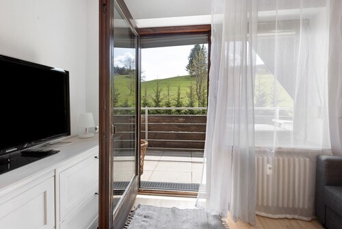 Ferienwohnung 'Isabell' mit Gemeinschaftsgarten, Balkon und WLAN