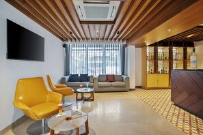 Bar (on property) - De Mandarin goa (Candolim)