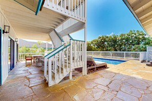 Terrace/patio - Poʻipū 4‑BR Golf‑Course Villa w/ Pool, Hot Tub & AC — Near Beaches (Koloa)