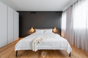 4 Schlafzimmer, Bügeleisen/Bügelbrett, WLAN, Bettwäsche