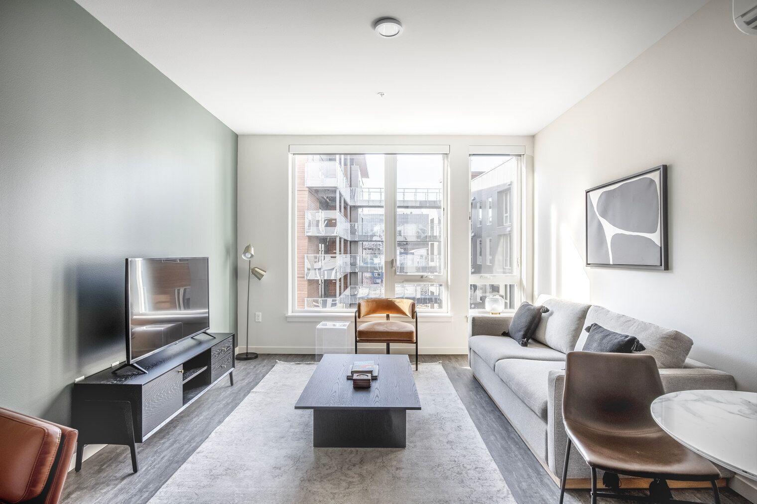 テレビ、ステレオ