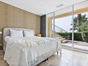 5 bedrooms, internet