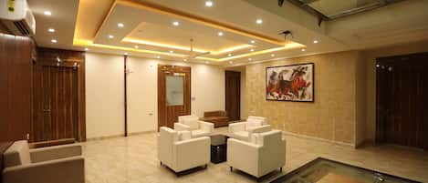 Sala de estar en el lobby