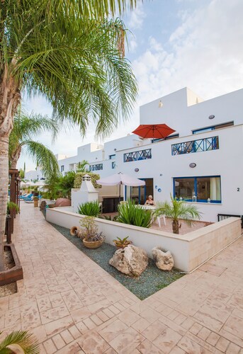 Two Bedroom Apartment - Flouressia Gardens