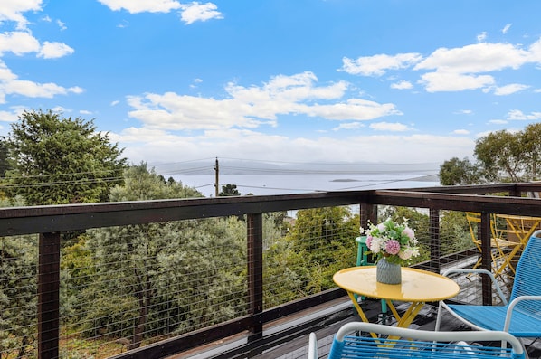 Deluxe Double Room | Balcony view - Alps Lakeview Lodge (East Jindabyne)