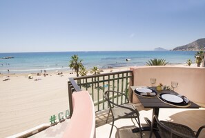 Outdoor dining - A22 EDIFICIO OCEANIC 303 (Calpe)