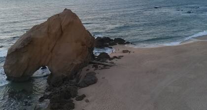 APARTMENT1st floor of 1 casa.Total/independente.Jardim.Praia 10 min.