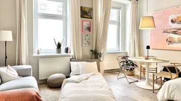 1 bedroom, desk, iron/ironing board, WiFi