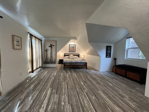 Cozy apartment in a lovely and quiet neighborhood