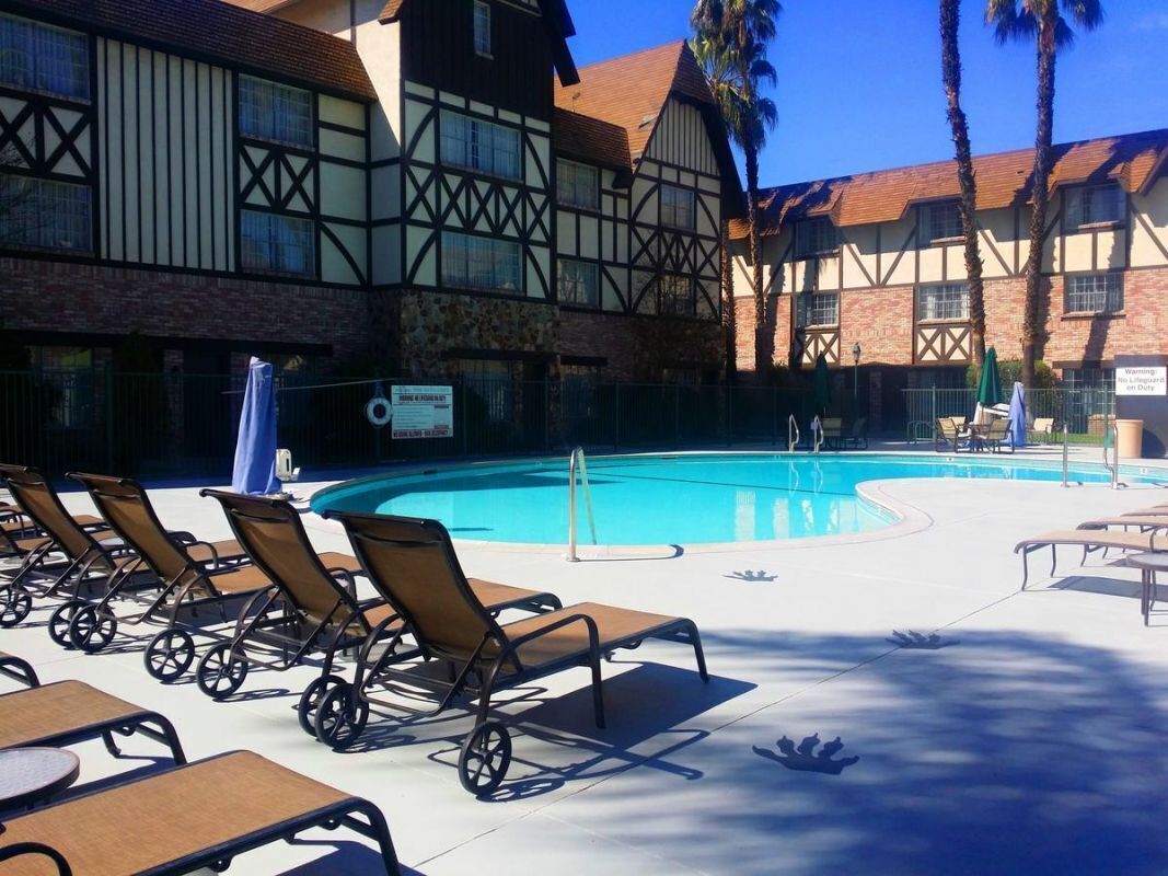 Your Disneyland Escape: Tower View Oasis | Outdoor Pool