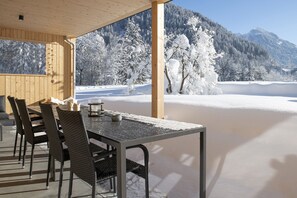 Superior resortwoning, 4 slaapkamers, uitzicht op bergen (incl. Cleaning Fee) | Terras