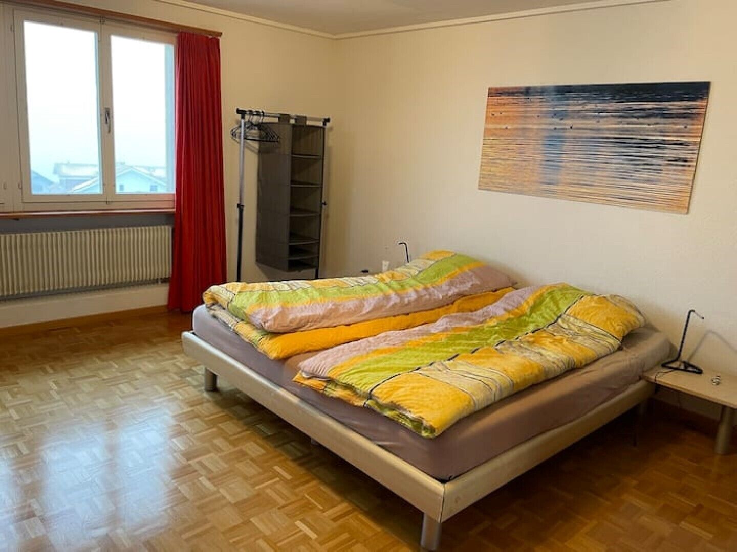 7 quartos, escrivaninha, berço de viagem, Wi-Fi de cortesia